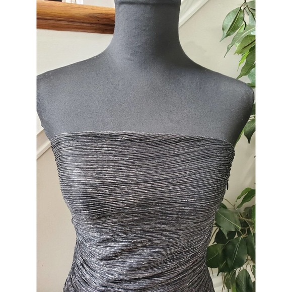Express Women's Gray Polyester Off The Shoulder Knee Length Dress Size Small - Picture 5 of 11